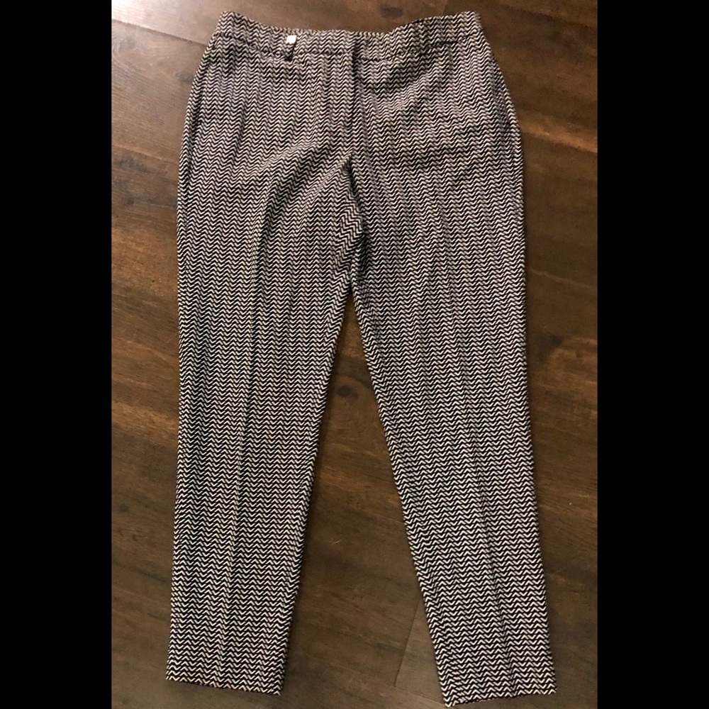 WHBM • white & black slacks • 4r